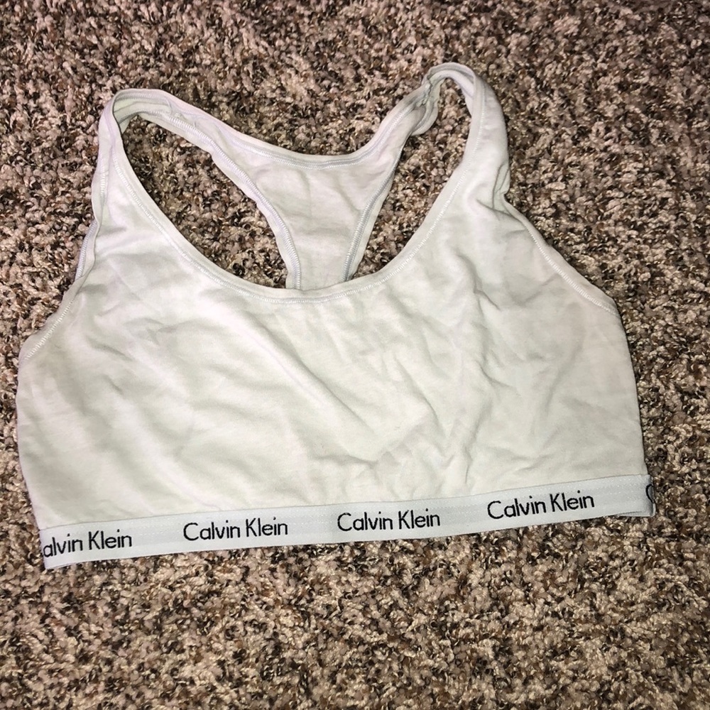 Calvin Klein sports bra l